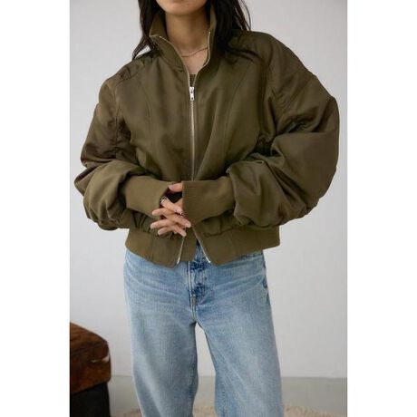 [^ԁF250IAC30-4121]OuTz[V[gMA-1|Cg񌳂Ƒɂ߂̃uۓIMA-1B fBe[ɂ͂ӂ񂾂ɃMU[Å̂VGbgoBRpNgȏ䊴͒ZAǂȃ{gXƂDBfjŃJWAɁAXJ[gŏ炵ƕLȂy߂ꒅłBnFȂ@nFLkFȂ򊴁FȂWEB菤iłB[ӎ]摜̏i̓TvłBۂ̏iƎdlAH኱قȂꍇ܂B摜̏i͌̏Ǝ˂pxAg̃j^[ɂAƐFقȂꍇ܂BpA舵̍ۂ́AAeV^OmFB