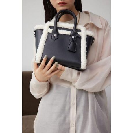 [^ԁF250IAC55-0151]tFCN[gnhobO |Cg{Aƍv̑gݍ킹V[Y[h܂tFCN[gobOłBfBe[tgɐؑփ|Pbg̊̂dオɁBRpNgȂ}`ƂĂ邽߁Aڈȏ̎[͂ŃfC[gɂ߂łBĂŃV[Ył邨߂̃nhobOłBfޔGꂽ܂ܕuȂfނƖȂ悤ɕۊǂĂBfސɂĂ͈ڐ邱Ƃ܂B250HAT55-346K̃s[giłB[ӎ]摜̏i̓TvłBۂ̏iƎdlAH኱قȂꍇ܂B摜̏i͌̏Ǝ˂pxAg̃j^[ɂAƐFقȂꍇ܂BpA舵̍ۂ́AAeV^OmFB