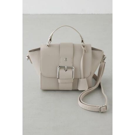 [^ԁF250IAB55-0191]xgfUCtbv_CASiobO |CgԂ̃obNۓIȁAꂽ_fUC̃nhobOBfBeB[_炩Ȃ₩ȑfފŁAgSn̗ǂǋBubNƃO[W2FWJŁAǂȃX^Cɂ}b`Btg̑傫ȃobNANZgƂȂAVvȂoB͂ƂŁA莝E|ǂ\B[͂̂TCYŁAfC[gɂ҂BfޔGꂽ܂ܕuȂfނƖȂ悤ɕۊǂĂBfސɂĂ͈ڐ邱Ƃ܂B[ӎ]摜̏i̓TvłBۂ̏iƎdlAH኱قȂꍇ܂B摜̏i͌̏Ǝ˂pxAg̃j^[ɂAƐFقȂꍇ܂BpA舵̍ۂ́AAeV^OmFB