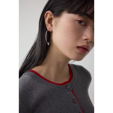 [^ԁF250IAB56-4091]rbOt[vsAX |Cg_ȃt[vɑ@ׂȃ`[hA݊Ղ̃fUCsAXB fBe[傫߂̃t[v܂؂₩ɌAR[fBl[g̃ANZgɁB`[тɂ߂A炵vXByʂȂSnŒԂĂSɂȂɂAfC[ɂ߁BVvȂۓIȃfUCŁAJWAɂhXAbvɂfACełB fދANZT[̏ꍇAŉtɐGꂽA玉щ̒~ςɂAϐFώꍇ܂BIɂӂ̃eiX肢܂Bŉtiɒڂ鎖悤ӉB[ӎ]摜̏i̓TvłBۂ̏iƎdlAH኱قȂꍇ܂B摜̏i͌̏Ǝ˂pxAg̃j^[ɂAƐFقȂꍇ܂BpA舵̍ۂ́AAeV^OmFB