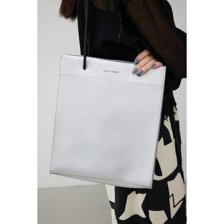 [^ԁF250JSB55-2271]i[nhVbp[obO |CgǂȃX^COɂn}fUC̃Vbp[obOłBfBe[Jɂ̓}OlbgtŏȃobÕTuobOƂďd󂵂܂BLoX肫ƊôŁAp[eB[Ȃǂɂׂ͍Ɋ|fUCȂ̂ŁAX^COɓރfUCɂȂĂ܂BA4TCYۂTCYŁAPC₷g₷TCWOłBfރJrɂۊǂȒPȂ̂łB舵̂ӔGꂽ܂܂ŒԕuȂfނƖȂ悤ɕۊǂĂBڐ邱Ƃ܂B250ISB55-142J̃s[giłB[ӎ]摜̏i̓TvłBۂ̏iƎdlAH኱قȂꍇ܂B摜̏i͌̏Ǝ˂pxAg̃j^[ɂAƐFقȂꍇ܂BpA舵̍ۂ́AAeV^OmFB