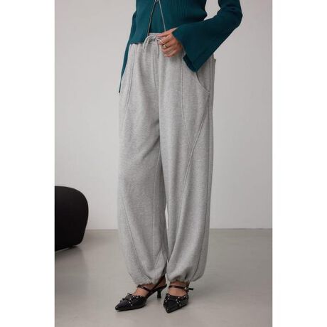 [^ԁF250JSC81-2741]؂ւfUCXEFbgChpc|Cgre[WCNȉHƐ؂ւfUC|Cg̃XEFbgpcłBfBe[H{re[WCNɎdグXEFbgpcłB؂ւfUC|CgłB̓Ƀh[R[htĂ̂ŁAiĐăVGbgωtĒpĂ܂BX^COG̓U[u]t@[R[gƂ̍킹ghCNɎdオ肨߂łBnJWAȕ͋C̗тłBƓ̕\邽߁Ã|GXegpĂ܂B̂߁Anʂ̔\ʂɖڗꍇ܂Bfނ̓ƂĂ炩߂BFȂ@nFȂLkFȂ򊴁FȂ[ӎ]摜̏i̓TvłBۂ̏iƎdlAH኱قȂꍇ܂B摜̏i͌̏Ǝ˂pxAg̃j^[ɂAƐFقȂꍇ܂BpA舵̍ۂ́AAeV^OmFB