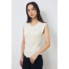 カップ付きノースリーブトップス