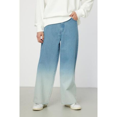 [^ԁF421ISR11-0281]|CgOf[VfUC|Cg̃ChVGbgfjpcBfBeB[ƂfjfނŁAgɂătF[h(i){ACełBX^COj킸jZbNXŒpłXg[gAXP[^[AÒMIXA؍t@bVȂǗlXȃX^COɃ}b`܂BntF[hӏłAHHtF[hʒuAFɑ̌̍܂BHHȂ̂łBI[D͎gpĂ܂B|PbgF藠nFȂFȂLkFȂ