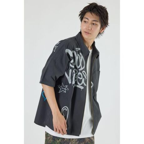 [^ԁF421ISR30-1021]|CgXg[gCNȃOtBbNfUCIȔVcBfBeB[tg̓{^ł͂ȂWbvfUCɂĈۓIɎdグ܂BωX^OɂĂ̈ꖇłBX^COfjJ[SpcȂǂ̍킹ōClJWAɁAXbNXŏiȃR[fBl[gȂǕLX^COy߂܂Bnn̂鐶ngpĂׁAVGbgłBynׁ̈AG߂̉HDɃsb^łBFȂ򊴁FȂLkFȂ@nFȂ[ӎ]摜̏i̓TvłBۂ̏iƎdlAH኱قȂꍇ܂B摜̏i͌̏Ǝ˂pxAg̃j^[ɂAƐFقȂꍇ܂BpA舵̍ۂ́AAeV^OmFB