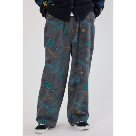 [^ԁF421IAR11-0681]|Cg`̂悤ȃtȃOtBbNU΂߂ĂAɂ͂Ȃoł1{Bx[VbNȃfjX^CɃ[AƃA[gvXĂ܂BJWAR[fBl[g̎ACeƂđ劈ԈႢȂłBfBe[[YȃChXg[gVGbg|CgBEGXg̓SdlɂȂĂ̂ŁASn̗ǂACełBX^COVvȃgbvXAE^[킹邾ŁAoX̎ꂽX^COɁBV[g̃gbvXƍ킹΋rʂBXj[J[LbvȂǂ̃Xg[gACeƂ̑QŁAIŃgĥ钅Ȃy߂܂BnmXgb`fjgpBHFɑ̃u\܂AH܂̂łBFȂnFȂLkFȂ򊴁FȂ[ӎ]摜̏i̓TvłBۂ̏iƎdlAH኱قȂꍇ܂B摜̏i͌̏Ǝ˂pxAg̃j^[ɂAƐFقȂꍇ܂BpA舵̍ۂ́AAeV^OmFB