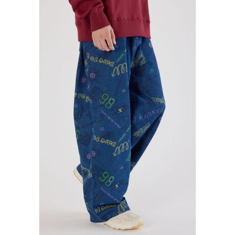 [^ԁF421IAR11-0681]|Cg`̂悤ȃtȃOtBbNU΂߂ĂAɂ͂Ȃoł1{Bx[VbNȃfjX^CɃ[AƃA[gvXĂ܂BJWAR[fBl[g̎ACeƂđ劈ԈႢȂłBfBe[[YȃChXg[gVGbg|CgBEGXg̓SdlɂȂĂ̂ŁASn̗ǂACełBX^COVvȃgbvXAE^[킹邾ŁAoX̎ꂽX^COɁBV[g̃gbvXƍ킹΋rʂBXj[J[LbvȂǂ̃Xg[gACeƂ̑QŁAIŃgĥ钅Ȃy߂܂BnmXgb`fjgpBHFɑ̃u\܂AH܂̂łBFȂnFȂLkFȂ򊴁FȂ[ӎ]摜̏i̓TvłBۂ̏iƎdlAH኱قȂꍇ܂B摜̏i͌̏Ǝ˂pxAg̃j^[ɂAƐFقȂꍇ܂BpA舵̍ۂ́AAeV^OmFB