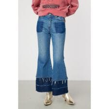 フレアデニムパンツ