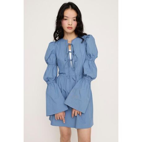 [^ԁF030ISY33-2951]yFRONT RIBBON PUFF SLEEVE OPzPOINTFGgh̃{fBe[tgɎ{炵ۂ̃~js[XBDETAILFtg̃s^bNfUCƁAĩptX[ufUC|CgBSTYLINGFꖇŊot炵ACełBFȂ򊴁FȂLkFȂnFȂi摜̓Tv̂߁AFTCYAfނ̍̎dlɕύXꍇ܂̂ŁA\߂Bꕔ\񏤕iɂ܂Ă͐Y̓sɂ肨͂\XƑOシꍇ܂BǉYíAꕔ̓X܁Aʔ̂Ŕ̔̏ꍇ܂B\߂B