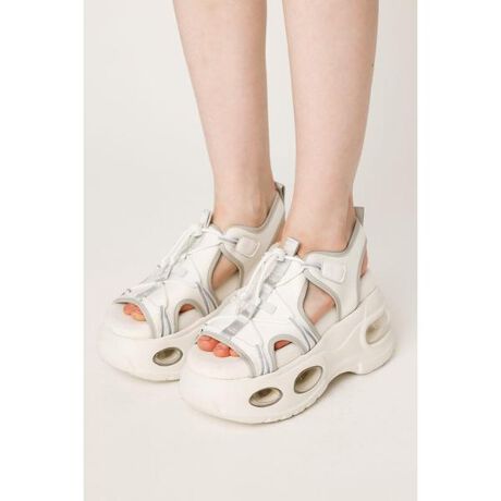 [^ԁF030ISZ55-4431]yAIR VOLUME SOLE TECH SANDALzPOINTFGgh̃GA[\[^NSĐ삵IWĩebNT_BDETAILFq[8.7cmŌ݂Aɂ͂Ȃ{[̂\[Ɏdグ܂BS̓IɂՂƊۂ݂̂VGbgɂȂĂ܂BSTYLINGFs[X~j̃{gƍ킹̂߁BX^COɎ邾ŁAX|[eB[Ŕ̂镵͋CvXĂ܂Bi摜̓Tv̂߁AFTCYAfނ̍̎dlɕύXꍇ܂̂ŁA\߂Bꕔ\񏤕iɂ܂Ă͐Y̓sɂ肨͂\XƑOシꍇ܂BǉYíAꕔ̓X܁Aʔ̂Ŕ̔̏ꍇ܂B\߂B