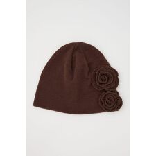 FLOWER MOTIF KNIT BEANIE