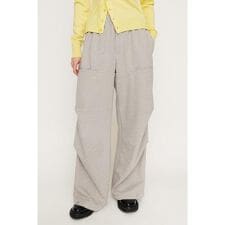 TUCK CARGO パンツ