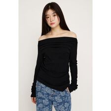 OFF SHOULDER TUCK トップス