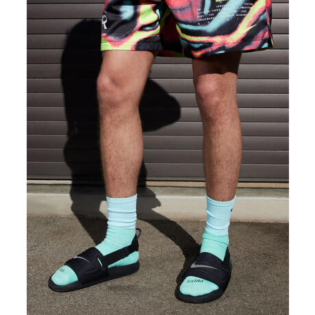 [^:7512823109001]ႪAX[gƂ̋͂琶܂ꂽAXŗL̃j[YɉT_BSxggpq[XgbvAwЂ₷傫ȃv^uɂATbƒEłɃtBbgBobNXgbvO2WAYdlŁÂȂXChT_ƂĂg܂Bpbh̍bXgbvƁAɏ_炩tBbg闧̃C\[ŁAKƃT|[gǋBAt^[X|[cAfC[̃bNXT_ƂĂœKłByzLkq[Xgbv͎OłA`łfłEȒPʃt@Xi[ŃtBbg΂₭߉\2ނ̈قȂ閧xRevivetH[Ƒ̌`ɃtBbg闧̃C\[ANbVjOƃT|[g񋟈₷傫߂̃q[^upbh̏_炩ȃXgbvƊ炩ȗnŐSnǂGEfށF@/vEAEg\[FEd(Б)F155g(27.0cm)ETCYF⏬߁BTCY傫߂(l܂̂Ŗڈł)