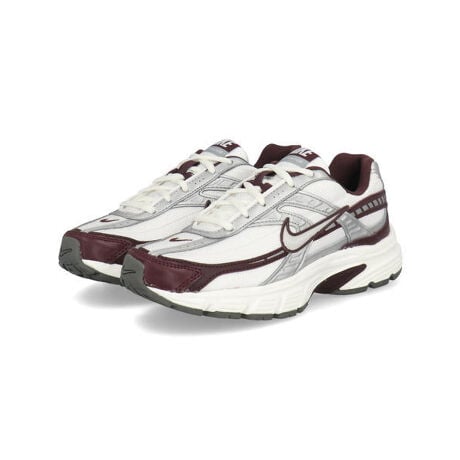 [^:3302823688111]KɃT|[gIʋC̍Abp[Ə_炩NbVjOgݍ킹AMɖz̑CjVG[^[B_炩ʋCɗDꂽbVAbp[ɁAlXȃI[o[CdˁAϋv߂̊̂Oς\zBIȃTCh̃XEbVAX|[eB[ȃfUCɈĂ܂BɕKvȉKƐꂽX^CAg[jO畁ig܂ŃI[EhɊBKxȃ{[\[ꂽ݊̂fUCŁAJWAX|[cMIXX^CAY2Kt@bVA▭Ƀ}b`ACełByzT|[gɗDꂽI[o[CőV[Y̒SɃz[htH[̃~bh\[_炩ȃNbVjOAEg\[̃tbNXO[u(ȍa)RȓT|[gEfށF@/VRv/vEAEg\[FEq[̍F4.0cmEd(Б)F265g(23.5cm)ETCYFW-ׂ߁BL̕0.5cm傫߂(l܂̂Ŗڈł)