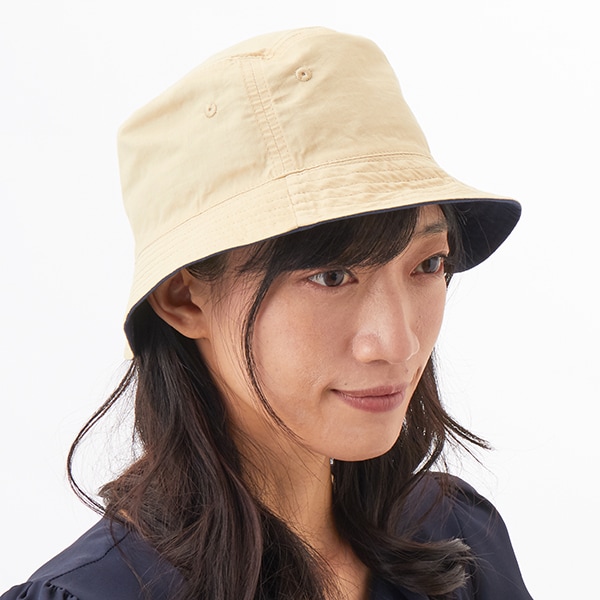 43%割引【2021 新作】 あんさん専用 リバーシブル ベージュ Icon 強い雪 バケットハット Stripe Icon ベージュ リバーシブル あんさん専用 ハット