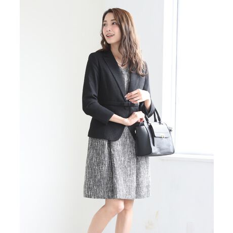 R[fBl[g₷VvȃX[cZbgWPbgtȂ̂ŁA1Ă邾ŃI[V[YȂ\ȃfB[XX[cZbgIx[VbNȃcC[hs[X͂ǂȏɂԃfUCBJb`ƂƊƏ_炩炵킹AƎ()w()AȂǂ̂Ă΂ɂ͂IItBXJWAƂĂpł1łB߃|Cg1360X^CWPbgƋz{xgŃEGXgiƂwX^CAbv҂ł܂B߃|Cg2XbLVlbNs[Xs[X͎XbL݂VlbNȂ̂ŁAƂcC[hfނłdȂȂI߃|Cg3IꂽfވِF̎D荞񂾕DcC[hñWPbgƁA悢򊴂щH̔cC[hñs[XB߃|Cg4܂܂ȃV[ŒpłfUCt珉ĂɂẮAƎ()w()Ȃǂ̂q܂̑؂ȍsAAEЎȂǂ̃rWlXV[ɁB܂AQϓȂǂ̊wZs⓯A₨Ȃǂ̊ՂłȂItBXJWAȂǁAI[V[Yǂ̂悤ȃV[ɂg܂B߃|Cg5ƒŎ􂢉\IȒPɂłEHbVuX[c̃X[c͂ƒŎ􂢉\ȃEHbVufނȂ̂ŁAɐȏԂۂƂo܂BySTCYzWPbgg 43.5cm 34cm 55.5cm 51cms[Xg 38.5cm 89.5cmyMTCYzWPbgg 46cm 37cm 57cm 53cms[Xg 43.5cm 91cmyLTCYzWPbgg 48cm 38cm 58cm 54.5cms[Xg 45cm 92cmԂۂĂ߂̒ӓ_Eu܂ĂȂ܂gpBEFꍇ܂̂ŁÄߗނƂ͕ĐĂBEAC͂ĕzgpBEGꂽ܂܂̕uⒷԂ̐ZЂ͂ȂłBEVȂ悤Ɍ`𐮂AA̕ŎRĂBE􂢂łȂꍇAƒł̐􂢂͔XɂkBEL舵@ȊOł̐FAk݂ɂ܂Ă͐ӔC𕉂˂܂BӎEYɂF╿኱قȂꍇ܂BEʎYɂْf@̊֌WALq@}2?5cm̍ꍇ܂BE̐i͑σfP[gȑfނgpĂ܂̂ŁApۊǂ̍ۂɂ́AC|ɏ\ӂBEĂp\RgѓdbɂẮAi̐FƈČꍇ܂BEfUC̃AeV^O݂Ăꍇ܂Ȁi͎􂢉\ȏiƂȂĂ܂BEpÂԕiA͒v˂܂B@\߂܂BfWhiteFc肩@g 163cm@pTCY MBlackFc肩@g 163cm@pTCY M