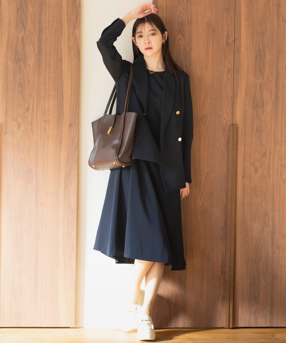 【美品】ESCOMULE メアリーココ 上質濃紺 お受験スーツ　13号 MaryCoco お受験 お受験スーツ ノーカラー レディース