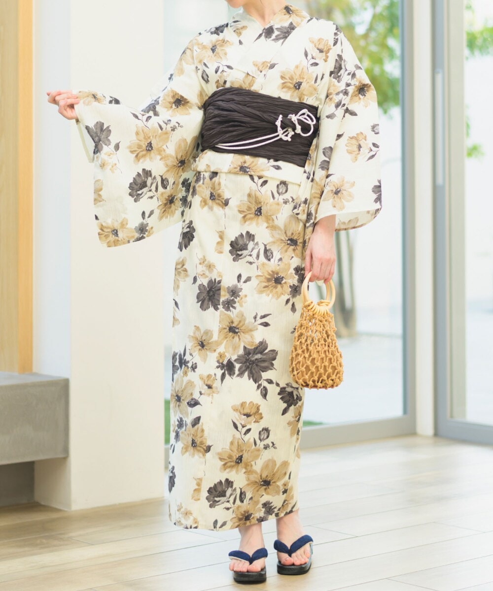 下駄つき浴衣5点セット 色香花 (浴衣 兵児帯 腰紐2本 下駄) | セレン