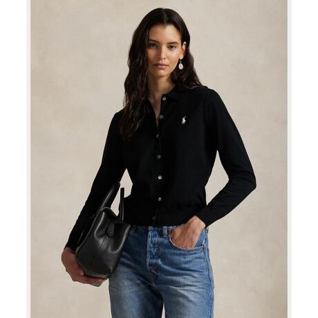 [^ԁFWMPOSWENDW20437]NVbNȃ|J[IȔ̃{^tJ[fBKBɂVOl`[̃|j[hJŃANZgvXBE|J[ ^ {^tO ^ ʂɊJPolo Ralph LaureñS{^EAujbg̃JtX ^ ɃVOl`[̃|j[hJ ^ ujbg̐ERalph LaureñRbgiIԂƂŁA̕یƏCɓw߂ȂARbgƊE𑱂悤ɎxBetter CottoniTMj~bVւRalph Lauren̎g݂T|[g邱ƂɂȂ܂E{i͕xɑčޗ𒲒BĂ邽߁ASĂ̐iBetter CottoniTMj܂܂Ȃ\܂BEfg178cmApTCYSi̐F́ÂȂǏɂFقȂČꍇ܂̂ŗ\߂B@yfށzE{́F 81AiC 16A|E^ 3 yYz