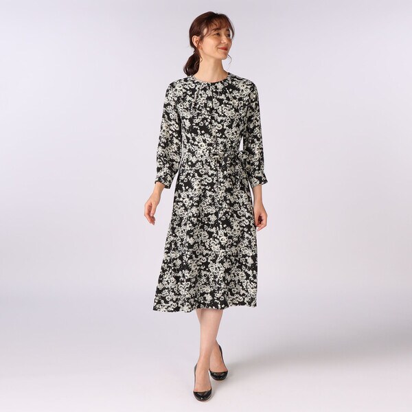 シックフラワープリントワンピース | スキャパ(SCAPA) | マルイウェブ
