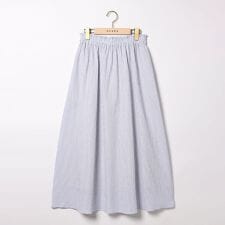 サッカーストライプスカート