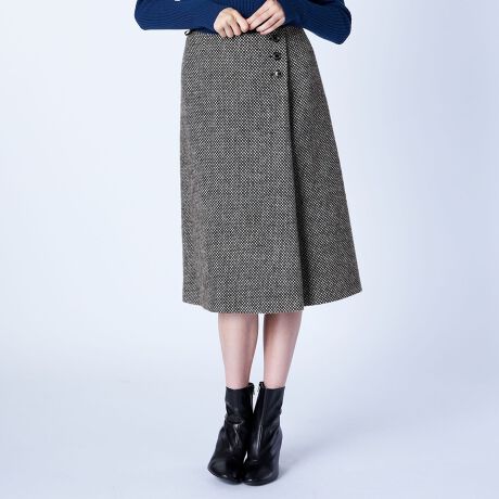 [^ԁF72251142821]тx[XƂ肠hr[fނpXJ[głBEGXg̍Ƀ{^YāACîȂ܂ɎdグĂ܂Bbv̎dĂŁANVJȋC߂1_BGBx̗̒pĂ邽߁Au[cƂ̑ǍDBjbggbvXm[J[WPbgȂǂ킹̂߂łBi摜̓TvgpĂ邽߁Aۂ̏iƐFȂǂ̎dlقȂꍇ܂B\߂Bmodel:T.175/B.83/W.59/H.89pTCYF38