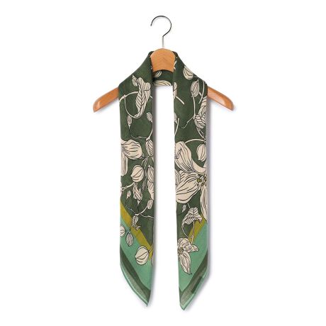 [^ԁF78251104021]{^jJ`[t`ꂽi`ȕ͋C͓IȃXJ[tBVRfނȂł͂̔G̗ǂƒg邱Ƃł܂BVvx[VbNȃR[fBl[g̃ANZgƂĊKB؂₩ɉoAȏH~V[ỸX^COɍFʂ𔭊܂Bi摜̓TvgpĂ邽߁Aۂ̏iƐFȂǂ̎dlقȂꍇ܂B\߂B