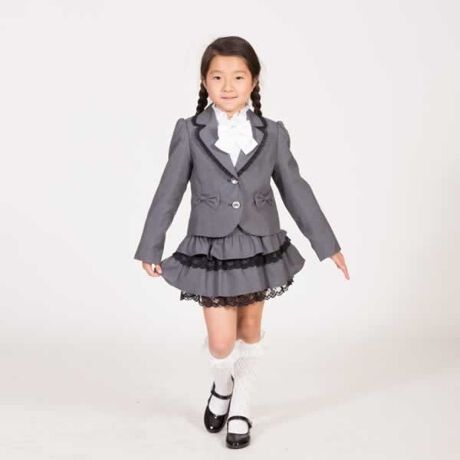 キッズグレースーツ 灰色 女の子用 七五三応援 メアリーココ イーエスキッズ Eskids ファッション通販 マルイウェブチャネル To514 329 09 01 キッズグレースーツ 灰色 女の子用 七五三応援 メアリーココ イーエスキッズ Eskids ファッション通販 マルイウェブチャネル To514 329 09 01