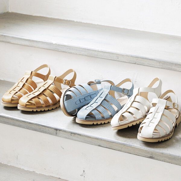 #グルカサンダル