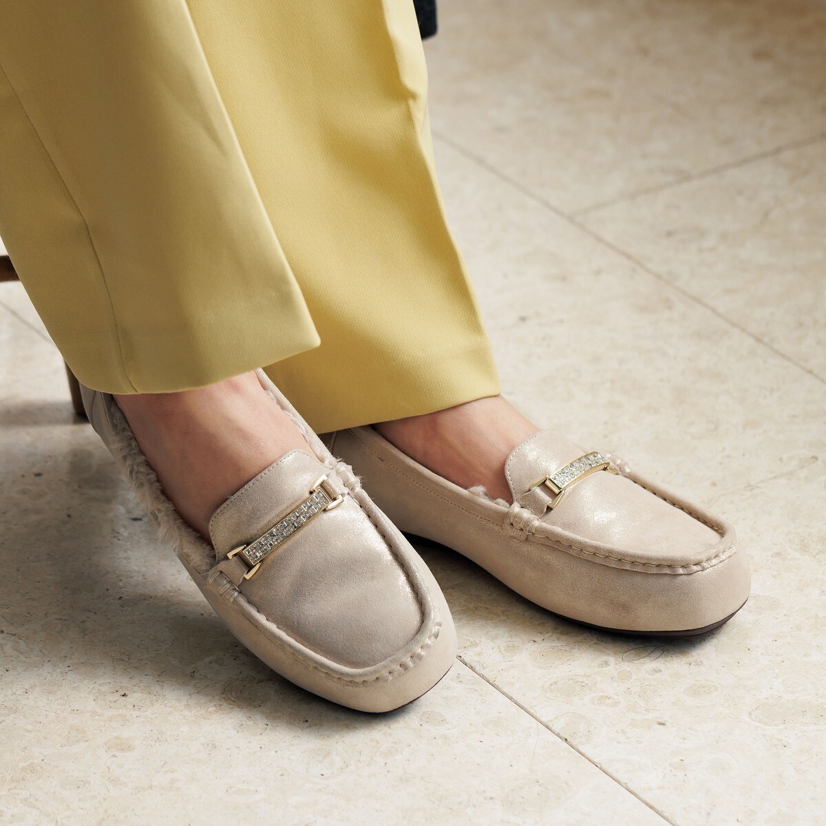 撥水】きらきらビジューモカシン/631320 | HIMIKO | マルイウェブチャネル