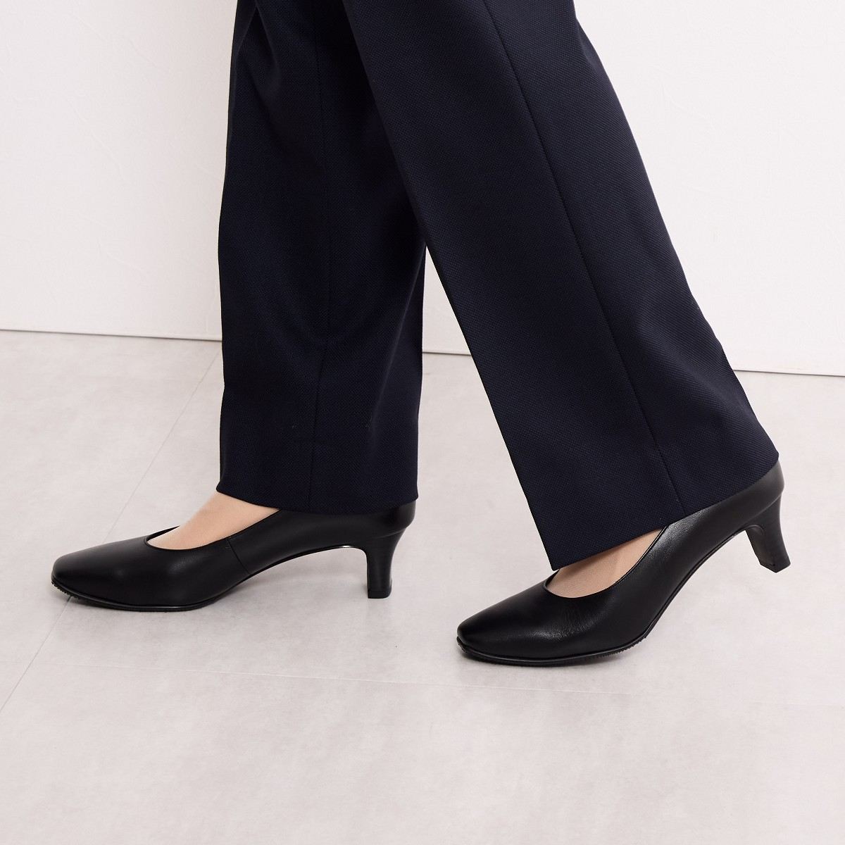 HIMIKO 黒パンプス スクエアトゥ 23.5㌢ 600003_3001.jpg