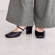 【再値下げ】【日本製】ダブルベルトセパレートパンプス/641325