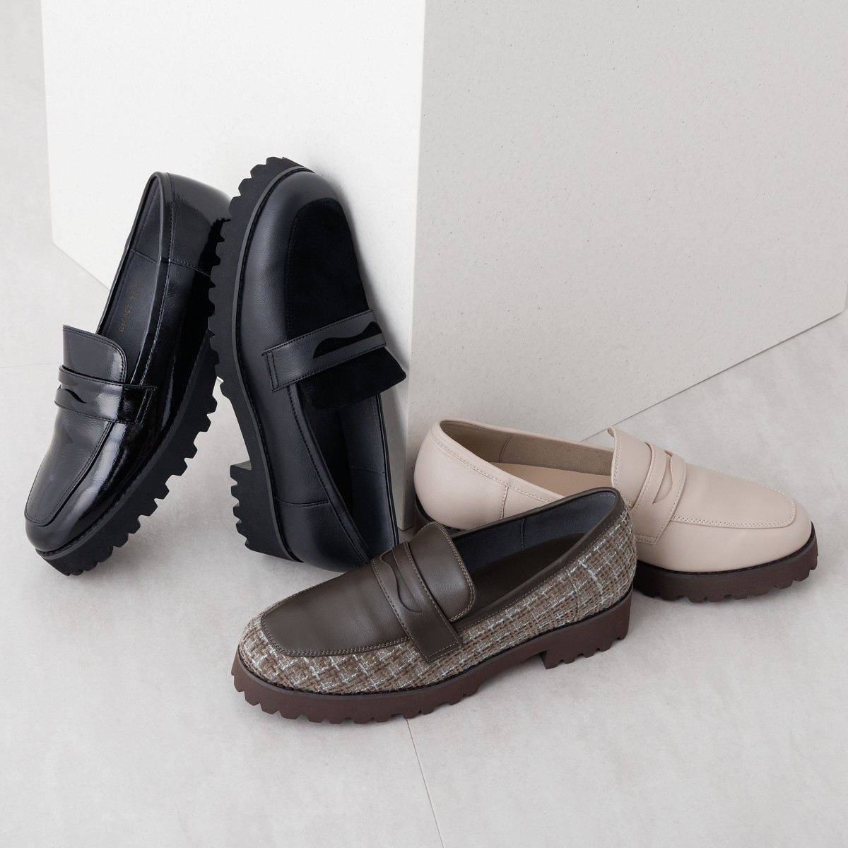 HIMIKO WEB限定  ローヒールパンプス 卑弥呼　23.5 卑弥呼のWEB限定デザイン◇【本革】ローヒールパンプス/621150
