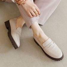 卑弥呼(himiko)の卑弥呼のWEB限定デザイン◇【本革】トラックソールコインローファー/640007