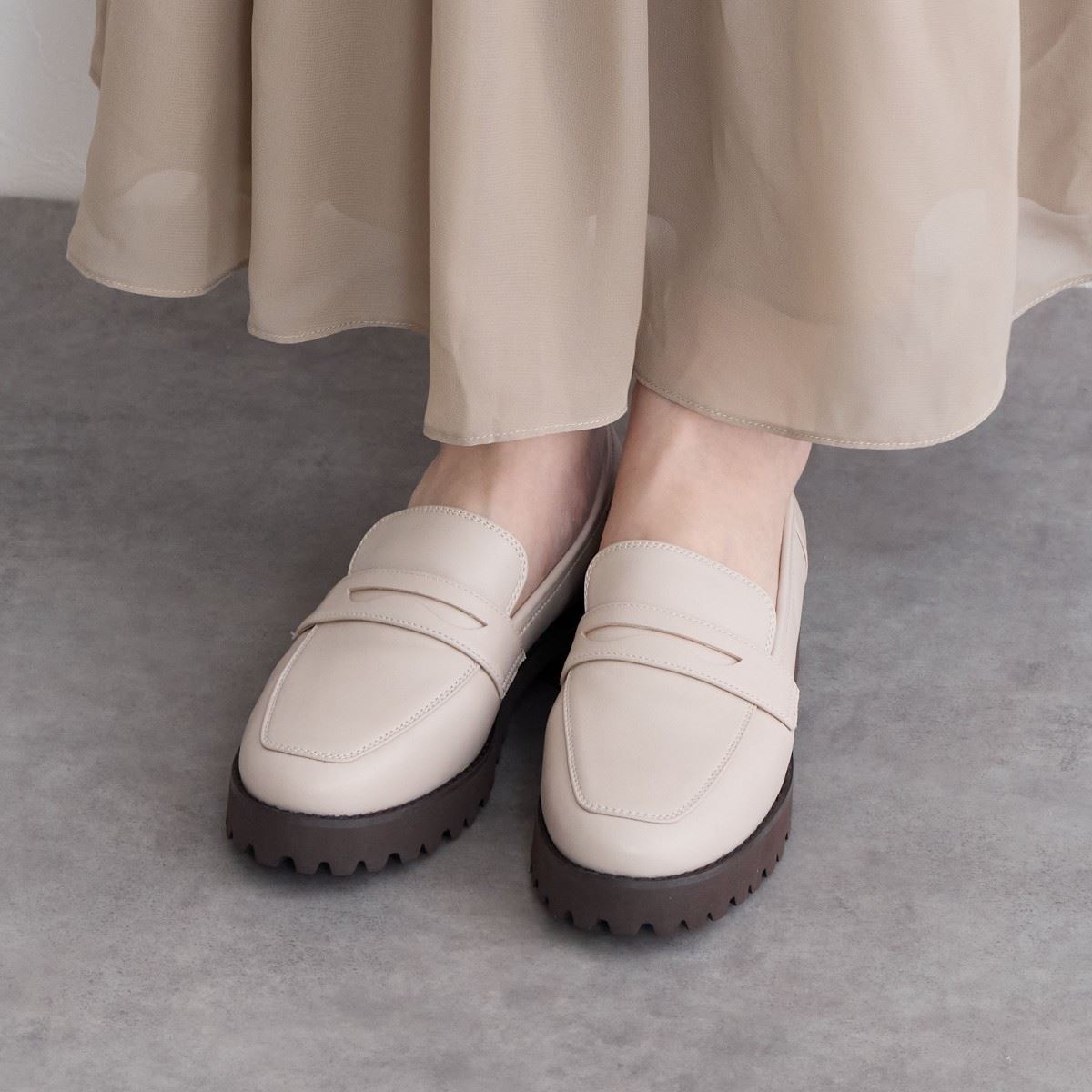 卑弥呼のWEB限定デザイン◇【本革】ローヒールパンプス/621150
