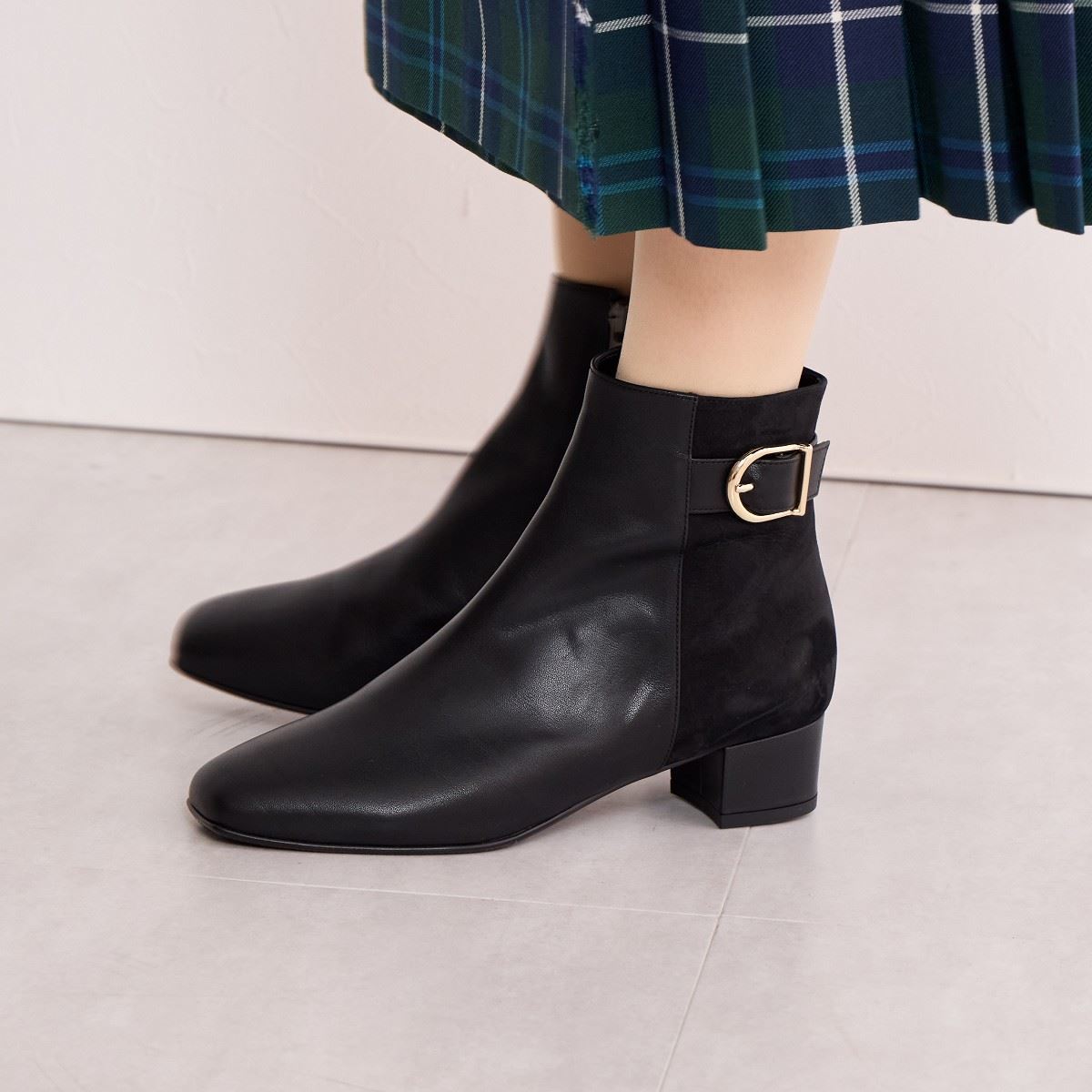 再値下げ】【SALE/30%OFF】【卑弥呼】サイドバックルショート