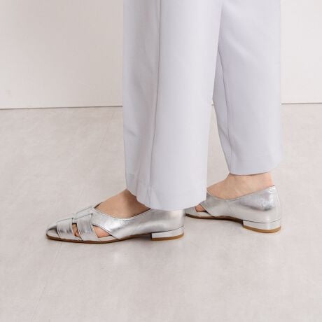 [^:651104]OJfBeB[ꂽtbgpvXBJWAAɔƏivXĂ܂BƕtfUCŏtH܂ŃV[Ŷ|CgBtbg\[ŕ₷AڈȏɌyʂłɂ߂łBܐJo[̂fUC͂ꂩ̋G߂ɑ劈ԈႢȂBf͂\bNX킹Ȃǂły݂ByLWGzubNAAC{[AVo[yvX[X/zubNAAC{[ACG[yv^bNzVo[y@\zEɂ\[EmXbv~ȋOh~gpĂ܂BjERۖhL~iRۖhLH{~gpĂ܂BjENbVi~̉ɏՌzNbVŔɂdlłBjPOINTEt`H܂ŋGߒEݍނ悤ɃbVŕ҂ݍ܂ꂽOJV[Y̗vfꂽfUCEKxȔŔ܂܂EJWAɂȂ߂AiȈہEʋ΂ȂǂƃV[łOKEʋC悭ACE\bNX킹őR[fy߂܂uhEîCɓo^̂߁ViēׂȂǂ̏󂯎邱Ƃł܂̂ŁAЂo^BɂȓT邩܂y@z@X[X,KX@@\tV[L[p[ȂǂŗL΂ÅԂ̉₷܂BCpuViѐ悪_炩VRт̃uV֗łjŕ\ʂ̃zRD𗎂Ƃ܂B_炩ȕzpāACN[i[ŉ𗎂Ƃ܂BN[͑Ŝ֐L΂A]ȃN[i[cȂ悤ӂĂB@ƌ򂪏o܂B ʂ͉ivł͂܂BgppxoNɂĝ\̒ቺꂽۂ́AhXv[ĊĂ(30bx)BAߋ̃Xv[͕ϐFAώ̌ƂȂꍇ܂̂łӂBfP[gV[L[p[ȂǂŗL΂ÅԂ̉₷܂B_炩zŌy悤ɃzRD𗎂Ƃ܂BhXv[ĊĂi30bxjB͂Ah~ɂȂ܂BAߋ̃Xv[̓V~ɂȂ₷̂łӂB