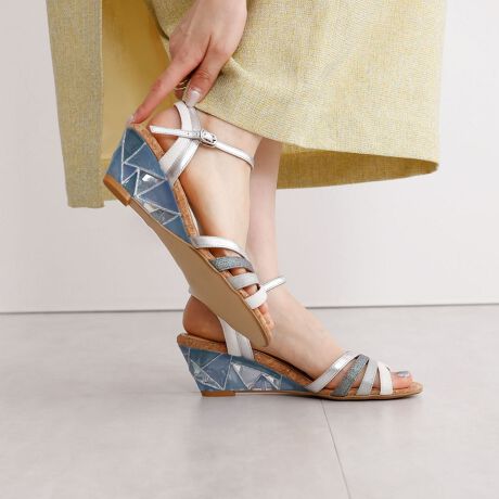 卑弥呼のベストセラー◇ステンドグラスクリアヒールサンダル/653201