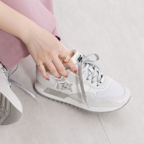 [^:607001][33,000~(ō)]yAtlantic STARS~HIMIKOzR{Xj[J[oꁚjOCXpCAXj[J[yGHALA iKjzjOV[YCXpCA󂯂X|[eB[ȃ[JbgXj[J[Bl̏₷zFɂ܂BOb^[⃉gHIMIKO炵vXBAbp[͖{vƃbṼRrl[VŁAyĒʋCɗDꂽKȗSnłBRgXgJ[̃IWi\[́AقǗǂ݂Œe͂̂|CgBV[[XɂHIMIKOS胁^p[cB~ɂ̓R{S{ꂽʊ̂dオłByvN/X[X/nzSFy@\zENbVi~̉ɏՌzNbVŔɂdlłBjEܐ无NbViܐ̍bɃX|Wfނgp邱ƂŁA_炩łBjyAtlantic STARS ~ HIMIKOR{izC^ÃOWA[Xj[J[uhAtlantic STARSHIMIKÕR{Xj[J[oBl̏ɂӂ킵nCGhȃXj[J[́AVѐŠJ[OƃACRjbN3AX^[̃pb`|CgB<TCY`[g>35:22.5cm-23.0cm36:23.0cm-23.5cm37:23.5cm-24.0cm38:24.0cm-24.5cm39:24.5cm-25.0cmTCYFi̒pTCYFu23.0 cmv̕ɂ́Au36v߂Ă܂BsX^btpRgtO[Fӂ^b̍Fӂ^OCn[ĩTCYF23] [pTCYF36^p󋵁F߂̌Cp^TCYF҂]23cm𗚂ĂāA36ŃWXgTCYłBNbV肵ĂāAݍ܂闚SnłʓIȃXj[J[Ƃ͈悷A̗Sn̂悳łB*c*c*c*c*c*c*c*c*c*c*c*c*c*cuhEîCɓo^̂߁ViēׂȂǂ̏󂯎邱Ƃł܂̂ŁAЂo^BɂȓT邩܂y@zNсV[L[p[ȂǂŗL΂ÅԂ̉₷܂BCpuViѐ悪_炩VRт̃uV֗łjŕ\ʂ̖ѕɉăubVOĂBIȉ͌Ō`^CṽXG[hpN[i[ŉ𗎂ƂĂBhXv[ĊĂi30bxjB͂Ah~ɂȂ܂BAߋ̃Xv[̓V~ɂȂ₷̂łӂBfP[gV[L[p[ȂǂŗL΂ÅԂ̉₷܂B_炩zŌy悤ɃzRD𗎂Ƃ܂BhXv[ĊĂi30bxjB͂Ah~ɂȂ܂BAߋ̃Xv[̓V~ɂȂ₷̂łӂBfP[g nV[L[p[ȂǂŗL΂ÅԂ̉₷܂B_炩zŌy悤ɃzRD𗎂Ƃ܂BhXv[ĊĂi30bxjB͂Ah~ɂȂ܂BAߋ̃Xv[̓V~ɂȂ₷̂łӂB