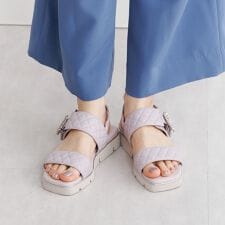 【再値下げ30％OFF！】【25春夏新作】【軽量】キルティングビジューサンダル/651216
