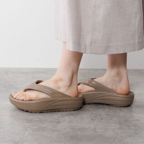 [^:554209]_ʉiɂl܂I^s(艿)9900ōʉitD]ɂAǉYIꕔiTCY\tHIMIKO[NICAL(jJ)]ԓNICAL烊Jo[T_oIJCɂȂAt@bVACeƂĂ蒅郊Jo[T_B ̐^ׁ̈AɔGĂSBẴW[V[⃏}CV[YƂĂ􂵂܂BfC[Ɏg₷J[oG[VŁÃR[fɎ₷̂|CgB̐V}XgACeƂĂ߂̈ꑫłBSɁwNICAL(jJ)xƋLڂ܂AږĂ̏iłBy@\zEyʃ\[NICAL̃Jo[T_POINTE̐^ׁ̈AɔGĂSIẴW[V[⃏}CV[YƂĂ􂵂܂BEfC[Ɏg₷J[oG[VŁÃR[fɎ₷IubNEx[WEuElJWAĂJ[Ei郁^bNJ[̃uhSubŃuVo[vAx[WEuÉuS[hṽ^bNłBEyʃ\[yĕ₷Iꂽɂ₷T_uhEîCɓo^̂߁ViēׂȂǂ̏󂯎邱Ƃł܂̂ŁAЂo^BɂȓT邩܂y@z@PVC,EVAJȂǂŔGꂽƂ́A^IŐӂAAĉB͐@āA@ĂBgp̕pxɂ炸AԂ̌o߂ɂĕώiׂATj܂i̕sǂł͂܂B