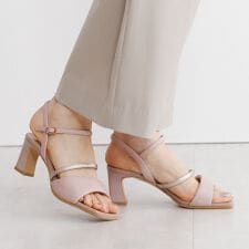 【再値下げ】【SALE/30%OFF】パデットヒールサンダル/651217