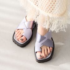 【SALE/20％OFF】トラックソールトングサンダル/651222