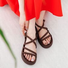 【卑弥呼25SS】【WEB限定デザイン】クロスストラップサンダル/651250 | HIMIKO