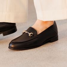 卑弥呼(himiko)の秋の主役！柔らかローファー【撥水】【卑弥呼25AW】バブーシュビットローファー/651304