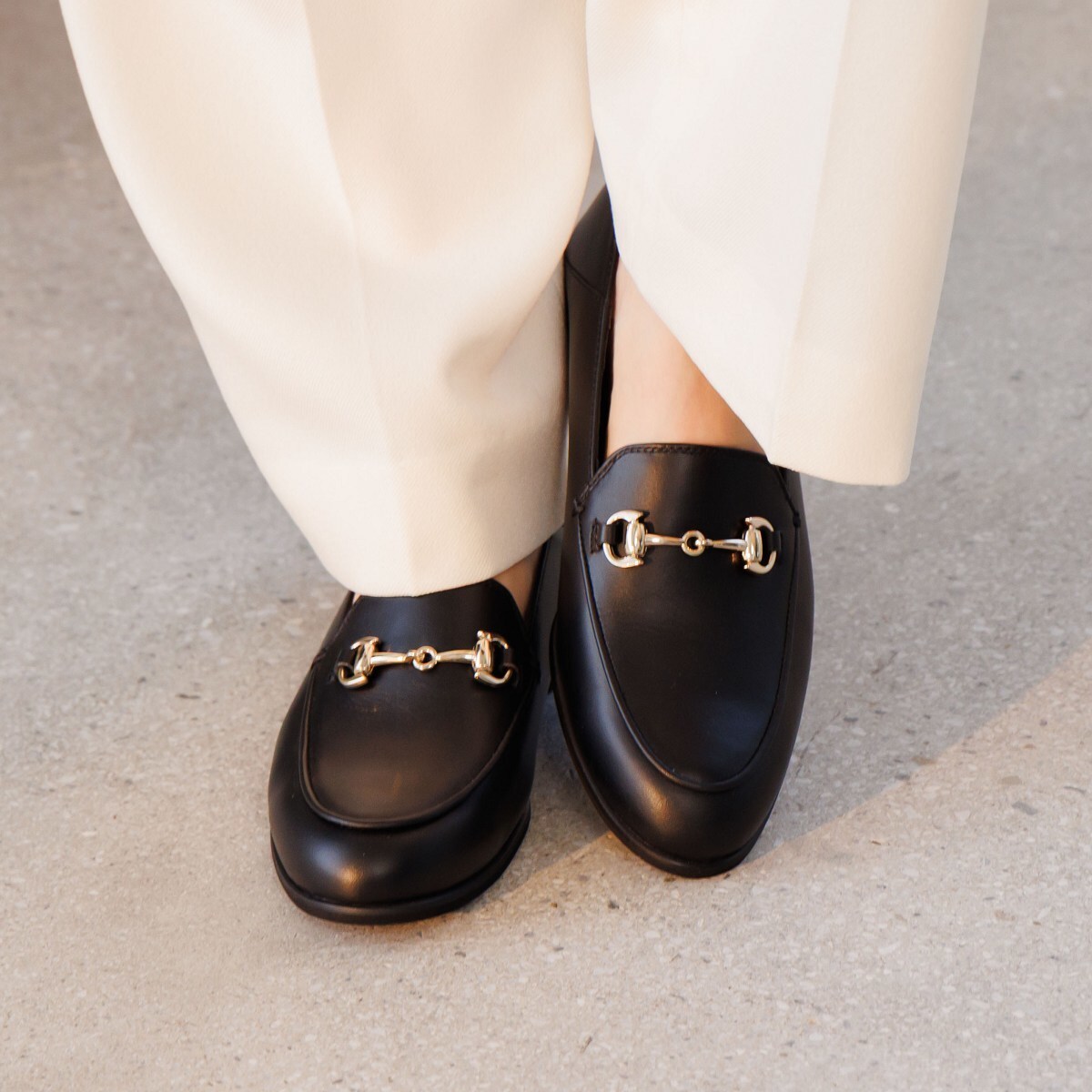 適度な厚底でスタイルアップ【卑弥呼25AW】トラックソールセンター