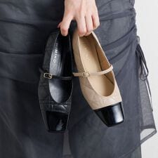 HIMIKO(HIMIKO)のお洒落ストラップ【撥水】【卑弥呼25AW】キルティングレザーメリージェーンパンプス/651311