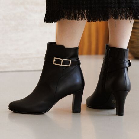 [^:651410]TChɂXNGAobNR[fBl[g̃ANZgɂȂꑫB芴ȂȂ7.5cmq[̓VGbgANVbNȕ͋CɎdグĂ܂B~ɂ͂ƕ̃tBbgAbvƏՌzʂ˔n[t^CṽC\[𓋍ځBq[̍ȂSnłBubNAuE̓X[XU[ANуU[̃O[͎邾ňCɍN炵ۂɁByLWGzSFy@\zEEɂ\[EmXbv~ȋOh~gpĂ܂BjERۖhL~iRۖhLH{~gpĂ܂BẼNbVENbV\i~̉ɏՌzNbVŔɂdlłBjEALL WEATHERidljuhEîCɓo^̂߁ViēׂȂǂ̏󂯎邱Ƃł܂̂ŁAЂo^BɂȓT邩܂y@zX[X,KX@@\tV[L[p[ȂǂŗL΂ÅԂ̉₷܂BCpuViѐ悪_炩VRт̃uV֗łjŕ\ʂ̃zRD𗎂Ƃ܂B_炩ȕzpāACN[i[ŉ𗎂Ƃ܂BN[͑Ŝ֐L΂A]ȃN[i[cȂ悤ӂĂB@ƌ򂪏o܂Bʂ͉ivł͂܂BgppxoNɂĝ\̒ቺꂽۂ́AhXv[ĊĂ(30bx)BAߋ̃Xv[͕ϐFAώ̌ƂȂꍇ܂̂łӂBN @\tV[L[p[ȂǂŗL΂ÅԂ̉₷܂BCpuViѐ悪_炩VRт̃uV֗łjŕ\ʂ̖ѕɉăubVOĂBIȉ͌Ō`^CṽXG[hpN[i[ŉ𗎂ƂĂBʂ͉ivł͂܂BgppxoNɂĝ\̒ቺꂽۂ́AhXv[ĊĂ(30bx)BAߋ̃Xv[͕ϐFAώ̌ƂȂꍇ܂̂łӂB