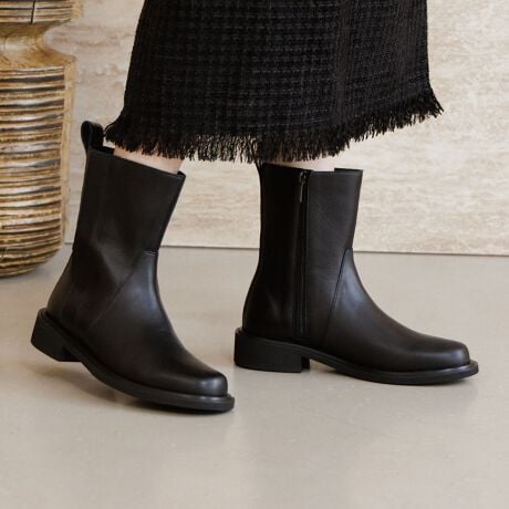 [^:651414]߂̏䂪N炵oX̃~hu[cBƊOɃt@Xi[{Aos[Xƃ\[̒悢{[͓IȈꑫBs[X̊OACeƂĂA܂pcƍ킹ă[hȃX^COły߂܂BÕt@Xi[ĊJ܂܂ŗĂ̂߂łBubNAAC{[̓X[XU[Ŏ邾Ń[hȈۂɁAuY̓R[fBl[g̃ANZgɊ􂷂ꑫłByLWGzSFy@\zEEmXbv~ȋOh~gpĂ܂BjERۖhL~iRۖhLH{~gpĂ܂BẼNbVENbV\i~̉ɏՌzNbVŔɂdlłBjEܐ无NbViܐ̍bɃX|Wfނgp邱ƂŁA_炩łBjEALL WEATHERidljPOINTEƒ߂̏䂪|CgEw߂ŃNEAOWbvłuhEîCɓo^̂߁ViēׂȂǂ̏󂯎邱Ƃł܂̂ŁAЂo^BɂȓT邩܂y@zX[X,KX@@\tV[L[p[ȂǂŗL΂ÅԂ̉₷܂BCpuViѐ悪_炩VRт̃uV֗łjŕ\ʂ̃zRD𗎂Ƃ܂B_炩ȕzpāACN[i[ŉ𗎂Ƃ܂BN[͑Ŝ֐L΂A]ȃN[i[cȂ悤ӂĂB@ƌ򂪏o܂Bʂ͉ivł͂܂BgppxoNɂĝ\̒ቺꂽۂ́AhXv[ĊĂ(30bx)BAߋ̃Xv[͕ϐFAώ̌ƂȂꍇ܂̂łӂBfP[gV[L[p[ȂǂŗL΂ÅԂ̉₷܂B_炩zŌy悤ɃzRD𗎂Ƃ܂BhXv[ĊĂi30bxjB͂Ah~ɂȂ܂BAߋ̃Xv[̓V~ɂȂ₷̂łӂB